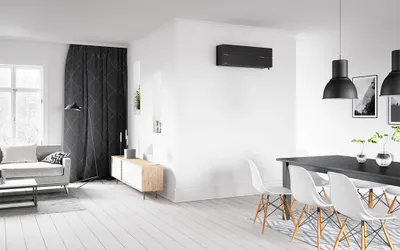 Mitsubishi HERO Onyx Black