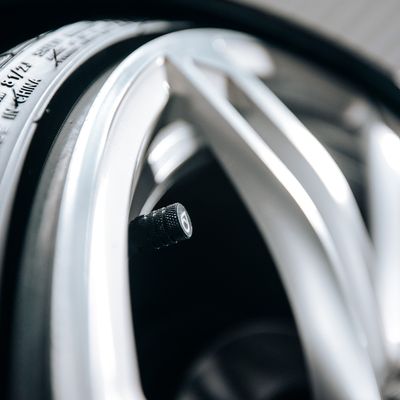 4x Ventilhattar Premium - Svart/Silver