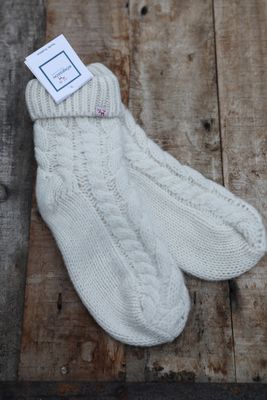Soft, cable-knit wool socks made from Shetland wool by Bloomingshop