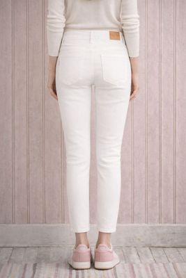 Vita slim jeans med stretch