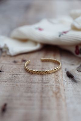 Armband bangle guld