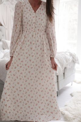 Rosenträdgård klänning