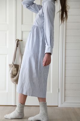 Randig skjortklänning ljusblå vit