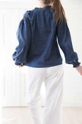 Blå jeansskjorta i mjuk denim