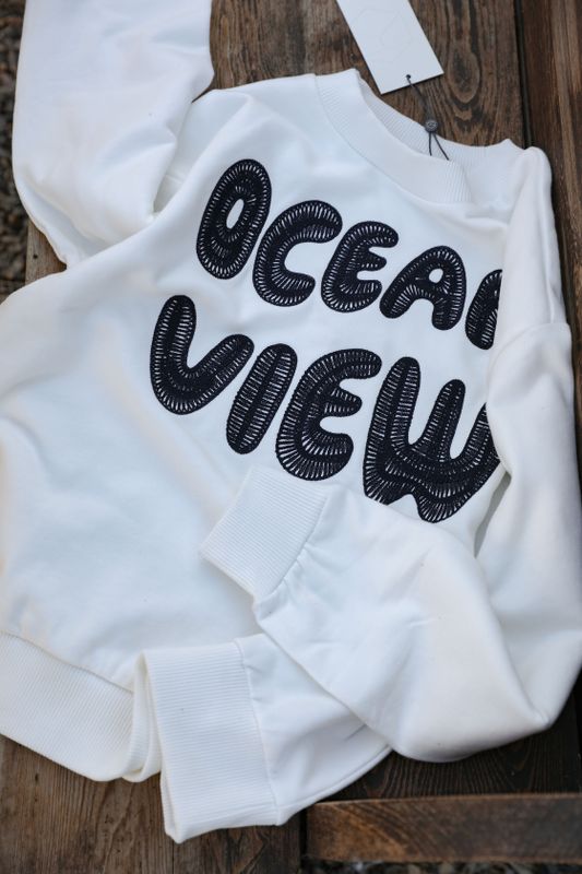 Ocean View sweatshirt