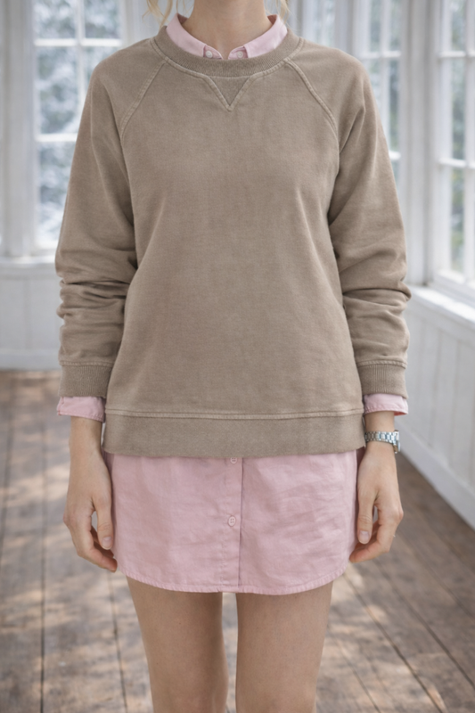 Nougatfärgad sweatshirt i mjuk bomull