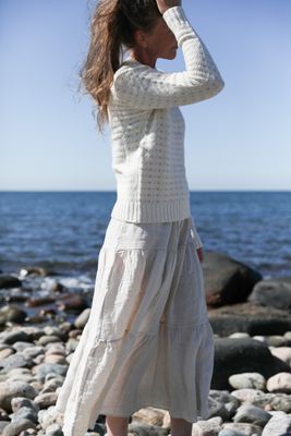 Beiger Pullover aus nordischer Wolle