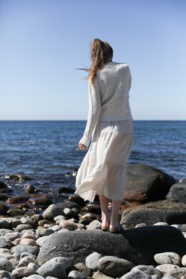 Beiger Pullover aus nordischer Wolle