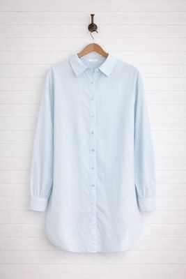 Ljusblå långskjorta i bomull