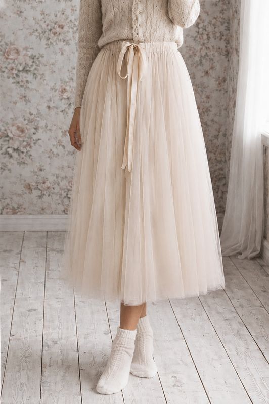 Puderbeige ballerinakjol i tyll