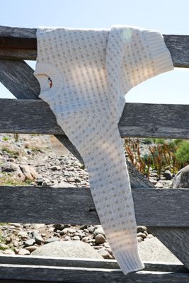 Beiger Pullover aus nordischer Wolle