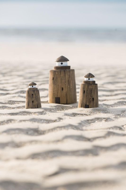 Litet fyrtorn i trä