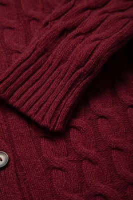 Hochwertige, gestrickte Wollstrickjacke – weinrot