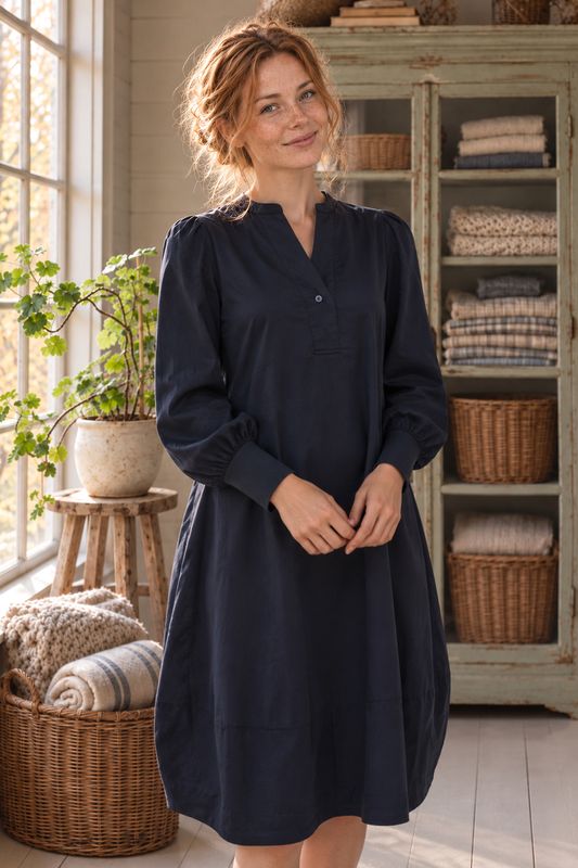Rotes, romantisches Kleid