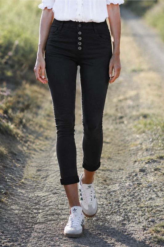 Jeans in Ihrem bevorzugten Modell, schwarz