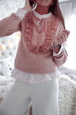 Lantlig blommig skjorta rosa vit