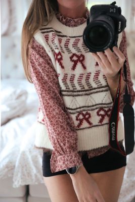 Samya knit west