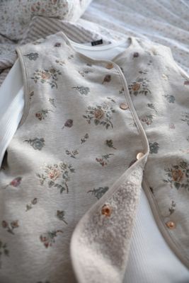 Jaquardvävd  blommig väst