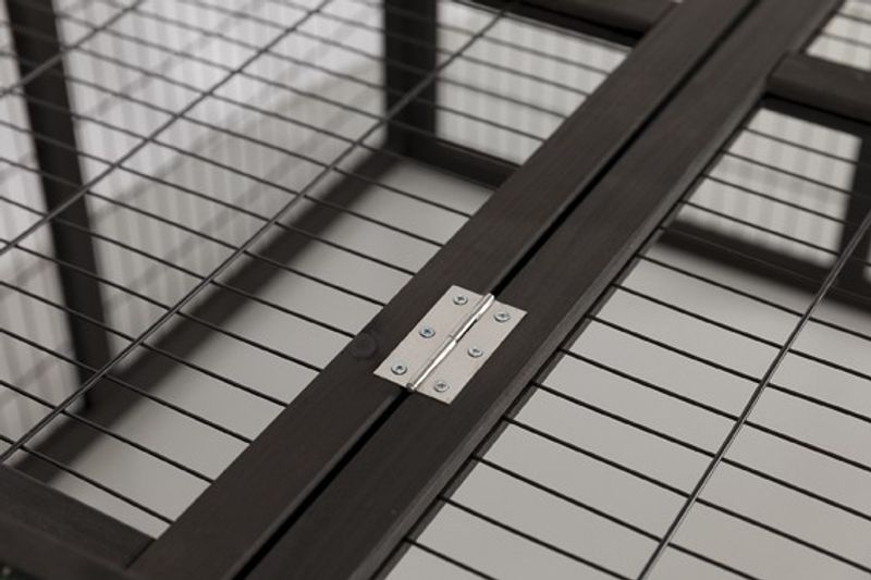 Utehage Natura med hus, 150x53x150cm, svart/brun