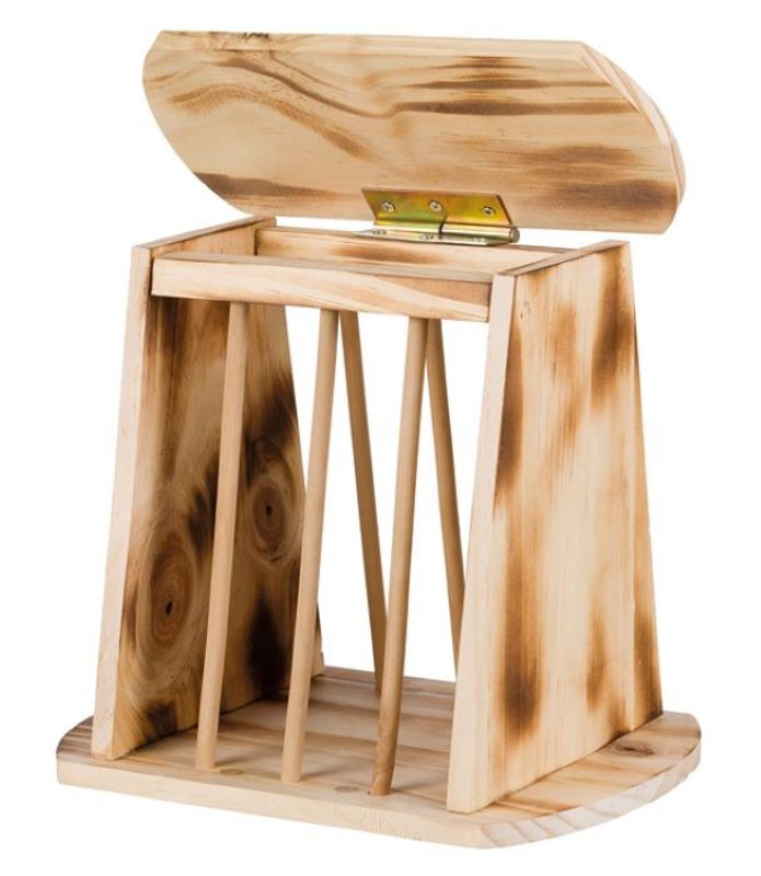 Höhäck i trä med lock 25 x 22 x 18 cm