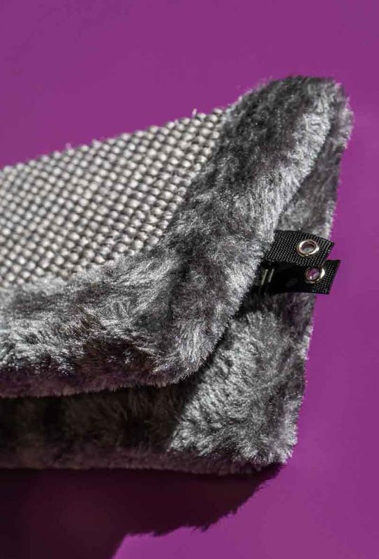 Klösbräda Hörn 57 Grå