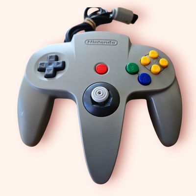 NINTENDO 64 BASENHET MED ORGINAL HANDKONTROLL MED BRA SPAK