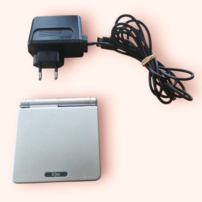 GAMEBOY ADVANCE SP iQUE AGS-101
