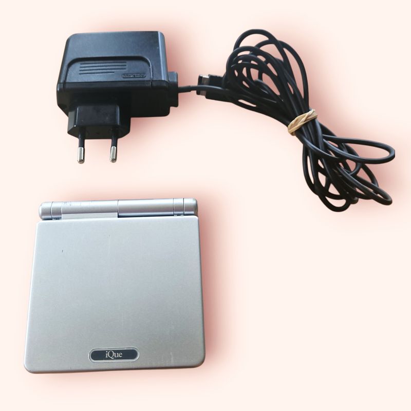 GAMEBOY ADVANCE SP iQUE AGS-101