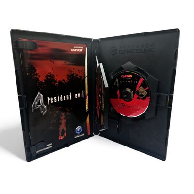 RESIDENT EVIL 4 GAMECUBE SVENSK UTGÅVA