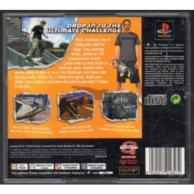 TONY HAWKS PRO SKATER 4 PS1