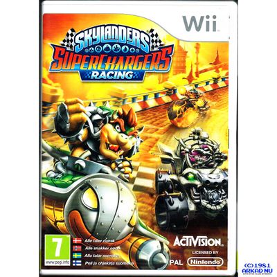 SKYLANDERS SUPERCHARGERS RACING WII