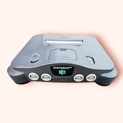 NINTENDO 64 BASENHET MED ORGINAL HANDKONTROLL MED BRA SPAK