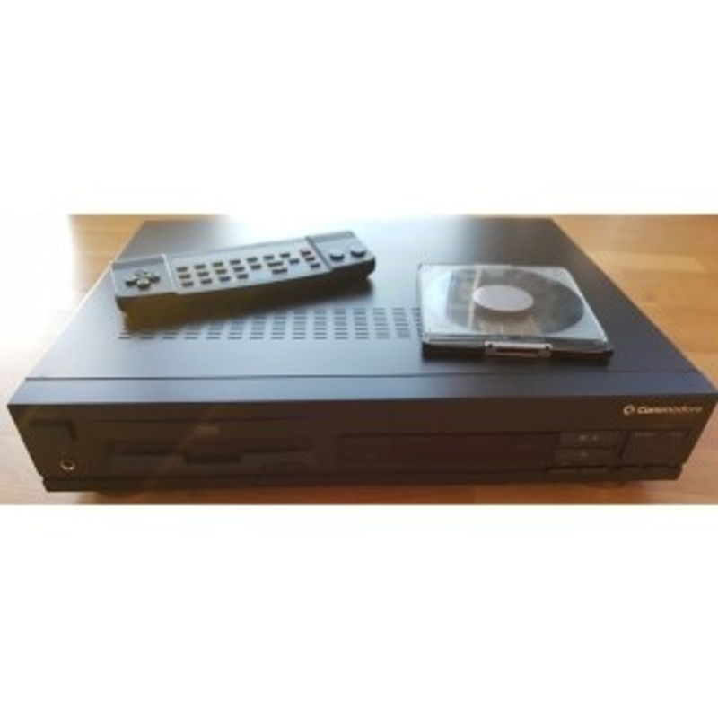 COMMODORE CDTV