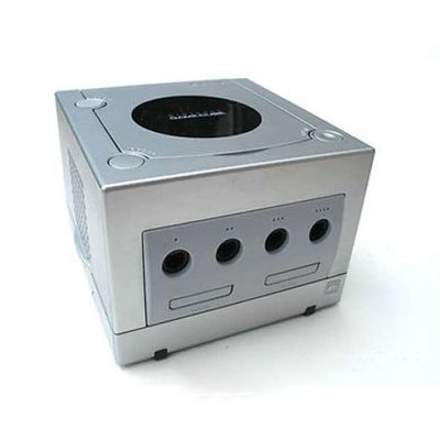 NINTENDO GAMECUBE BASENHET SILVER