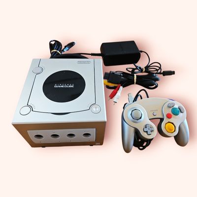 NINTENDO GAMECUBE BASENHET SILVER