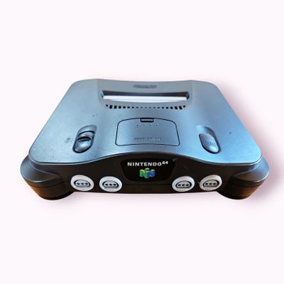 NINTENDO 64 BASENHET MED ORGINAL HANDKONTROLL MED BRA SPAK