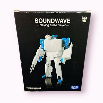 TRANSFORMERS SOUNDWAVE TAKARA TOMY