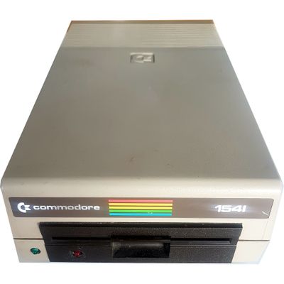 COMMODORE 1541 DISKDRIVE DISKETTESTATION