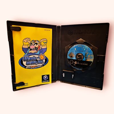 WARIOWARE INC MEGA PARTY GAME$ GAMECUBE