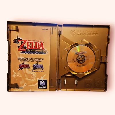THE LEGEND OF ZELDA THE WIND WAKER GAMECUBE LIMITED EDITION GAMECUBE