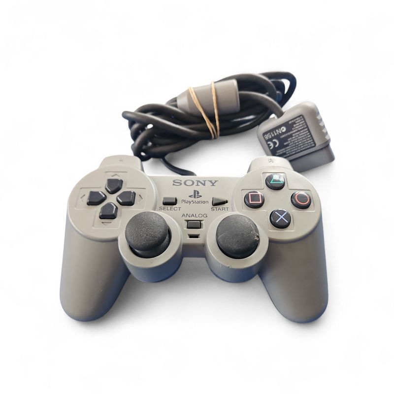 SONY PLAYSTATION 1 BASENHET MED DUAL SHOCK HANDKONTROLL SCPH-9002