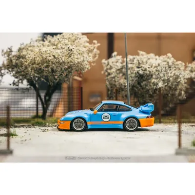 Porsche 993 Remastered by Gunter Werks - Tarmac Works - 1:64