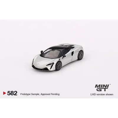 McLaren Artura - Silver - 582 - Mini GT - 1:64