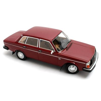 Volvo 244 DL - 1975 - Röd - Cult Scale Models - 1:18