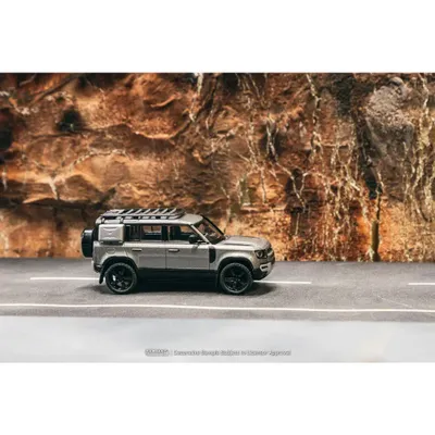 Land Rover Defender 110 - Gråmetallic - Tarmac Works - 1:64
