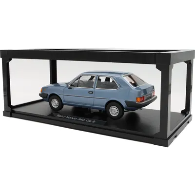 Volvo 343 GLS - Blå - 1982 - Triple9 Collection - 1:18