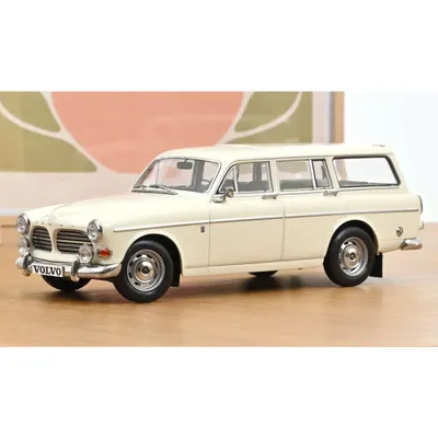 Volvo Amazon 121 Herrgårdsvagn - 1968 - Vit - Norev - 1:18