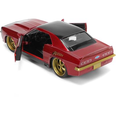 Robin & 1969 Chevrolet Camaro - Jada Toys - 1:32