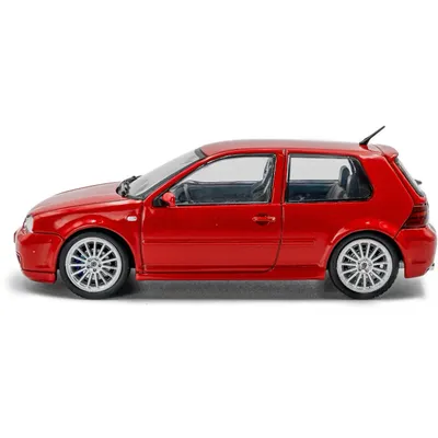 Volkswagen Golf IV R32 - Röd - 2003 - Solido - 1:43