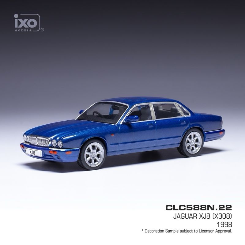 Jaguar XJ8 (X308) - 1998 - Blå - Ixo Models - 1:43